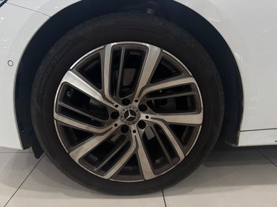 MERCEDES-BENZ E-CLASS - 6