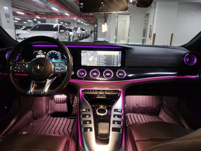 MERCEDES-BENZ GT AMG - 7