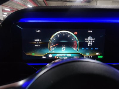 MERCEDES-BENZ GT AMG - 4