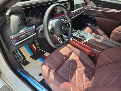 BMW 7 SERIES - 10