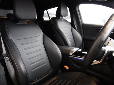 MERCEDES-BENZ GLC - 10