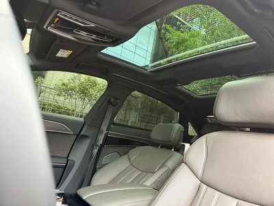 صورة مصغرة 13 لـ 2023 AUDI A8