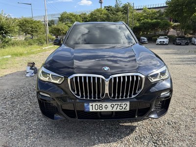 2021 BMW X5 photo 1