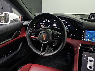 2024 Porsche TAYCAN — миниатюра 12