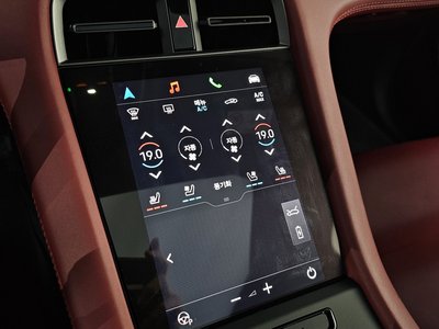 2024 Porsche TAYCAN — миниатюра 20