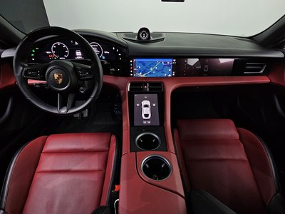 صورة 5 لـ 2024 Porsche TAYCAN