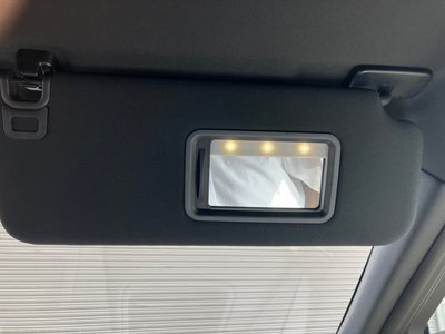 2024 LAND Rover DISCOVERY — миниатюра 44