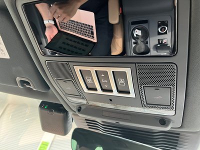2024 LAND Rover DISCOVERY — миниатюра 127