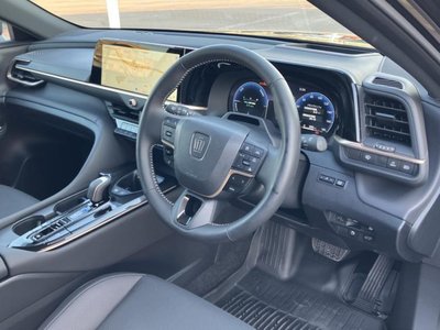 TOYOTA CROWN SPORT - 5