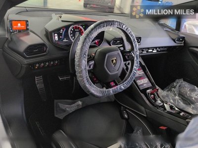 LAMBORGHINI HURACAN - 3