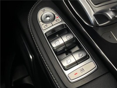 صورة 7 لـ 2023 Mercedes-BENZ V-CLASS