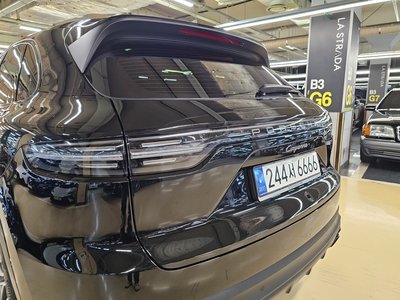 PORSCHE CAYENNE - 2