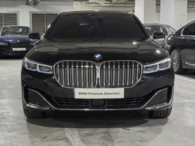 BMW 7 SERIES - 2