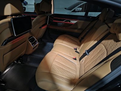 BMW 7 SERIES - 10