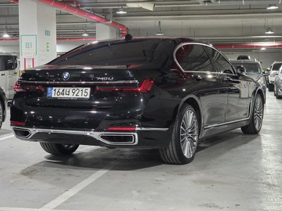 BMW 7 SERIES - 4