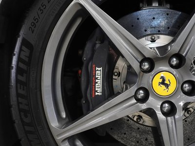 FERRARI 458 SPIDER - 8