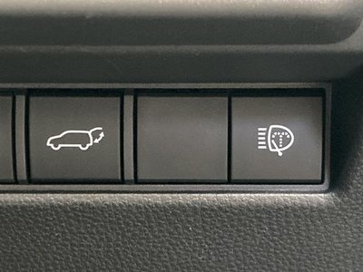 صورة مصغرة 63 لـ 2024 Toyota LAND CRUISER 250