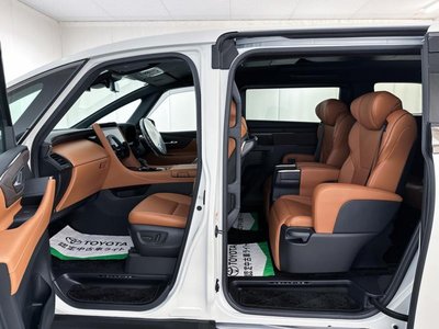 صورة مصغرة 11 لـ 2024 Toyota VELLFIRE