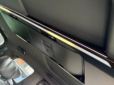TOYOTA ALPHARD - 10