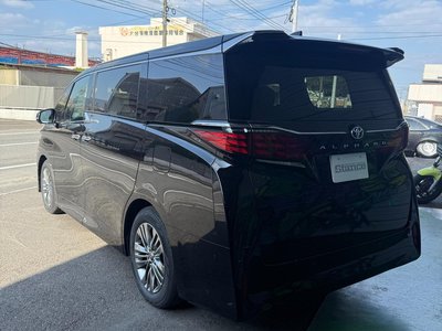 TOYOTA ALPHARD - 6