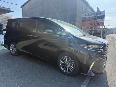 TOYOTA ALPHARD - 1