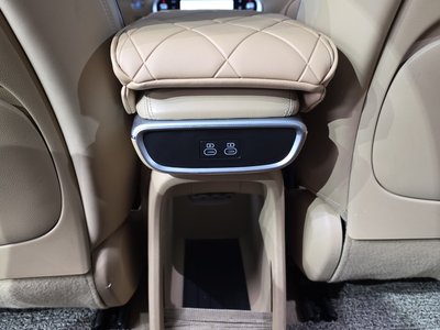 صورة مصغرة 34 لـ 2022 Genesis GV60