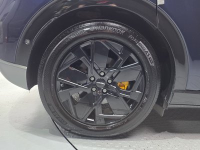 2022 Genesis GV60 photo 6