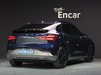 2022 Genesis GV60 photo 3