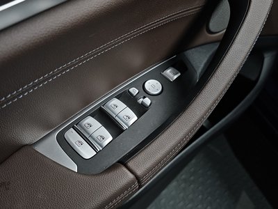 صورة مصغرة 29 لـ 2025 BMW X4