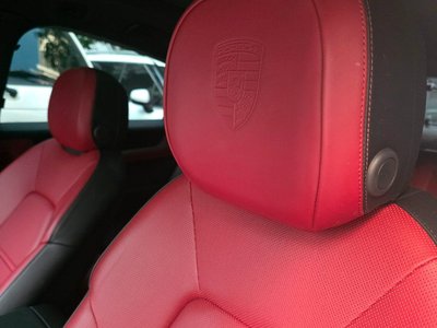 PORSCHE CAYENNE - 7