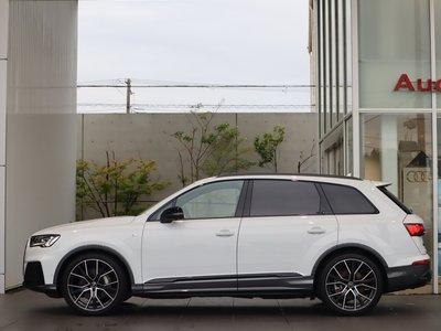 2024 AUDI Q7 — миниатюра 11