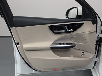 2025 Mercedes-BENZ C-CLASS thumbnail 14