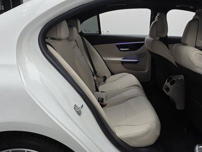 2025 Mercedes-BENZ C-CLASS thumbnail 17