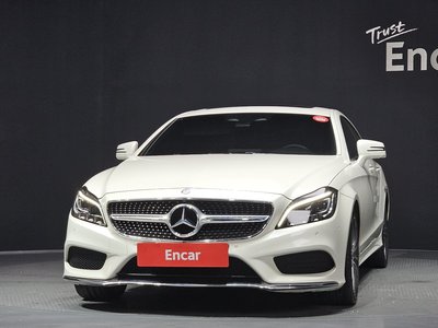 MERCEDES-BENZ CLS - 2