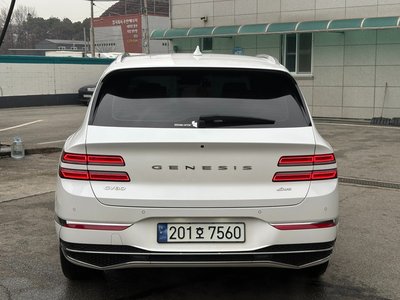 GENESIS GV80 - 3