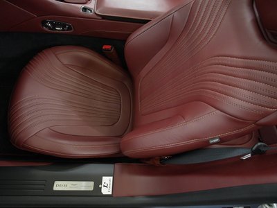 ASTON MARTIN DB11 VOLANTE - 7