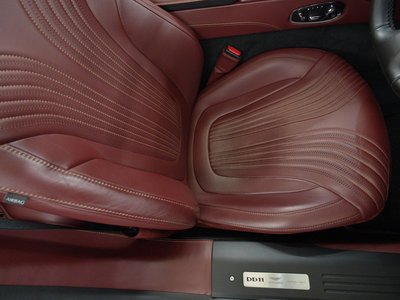 ASTON MARTIN DB11 VOLANTE - 8