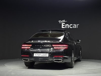 GENESIS G80 (RG3) - 3