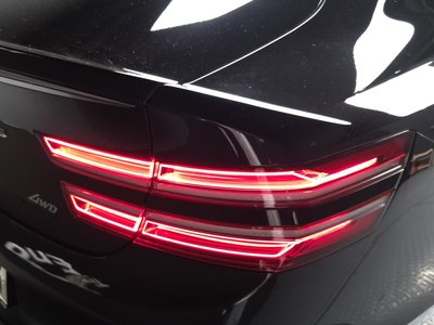 GENESIS G80 (RG3) - 10