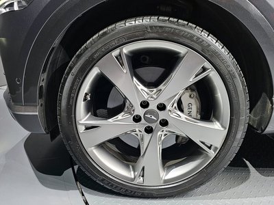 GENESIS GV80 - 6