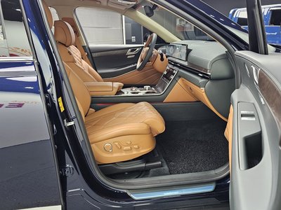صورة مصغرة 16 لـ 2024 Genesis GV80
