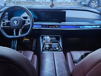 BMW 7 SERIES - 4