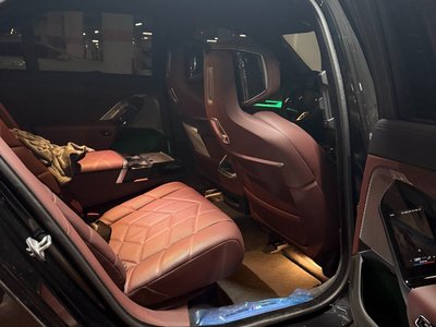 2025 BMW 7 SERIES — миниатюра 11