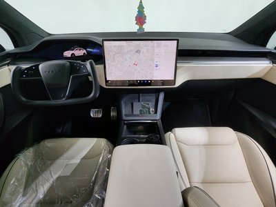 TESLA MODEL X - 5