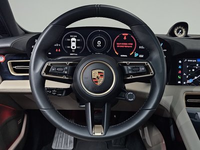صورة مصغرة 18 لـ 2023 Porsche TAYCAN