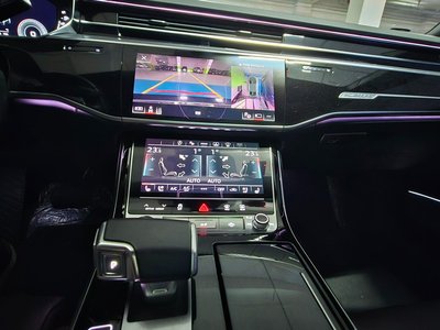AUDI A8 - 7