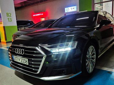 AUDI A8 - 2