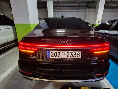 AUDI A8 - 6