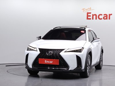 LEXUS UX - 2