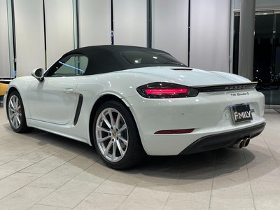 2017 Porsche 718 — фото 10
